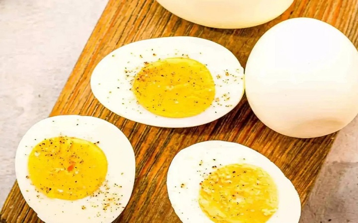 কুসুমসহ ডিম খাওয়া কি হার্টের জন্য ক্ষতিকর?